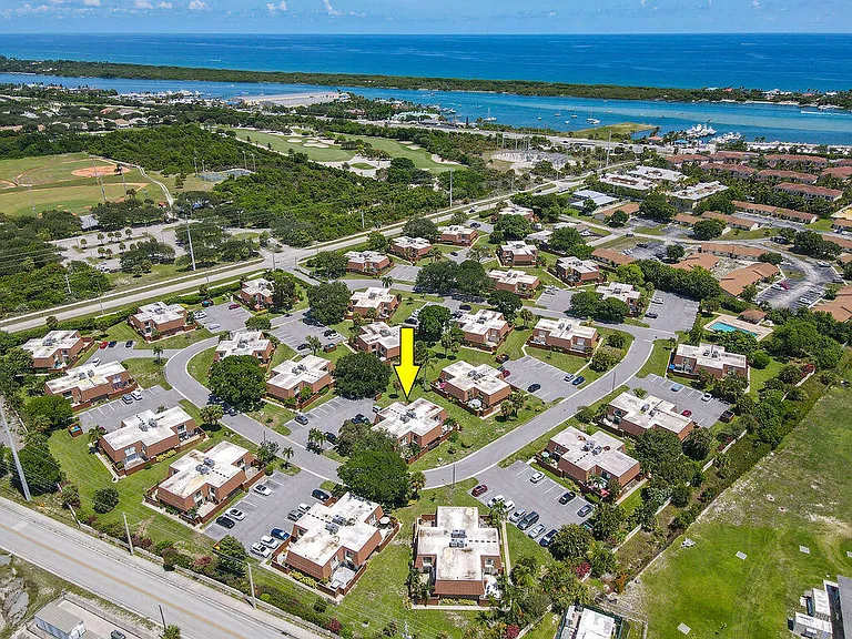 3900 SE County Line Rd #22A — Photo 43