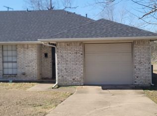 1107 N Clay St #1107, Ennis, TX 75119