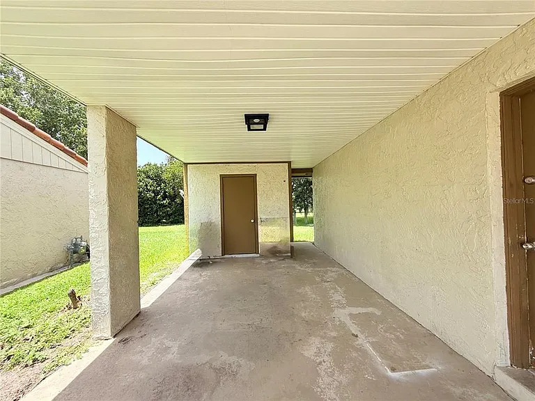 10122 Mason Dixon Cir — Photo 25