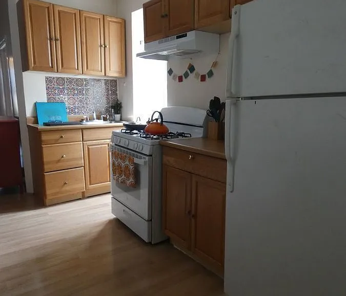 5036 Cedar Ave #3 — Photo 2