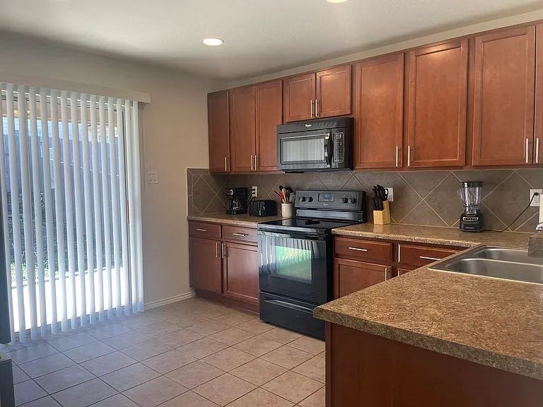 3738 Gallery Wls — Photo 26
