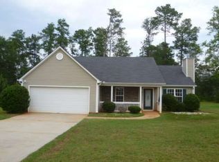708 Manor Ridge Dr, Loganville, GA 30052