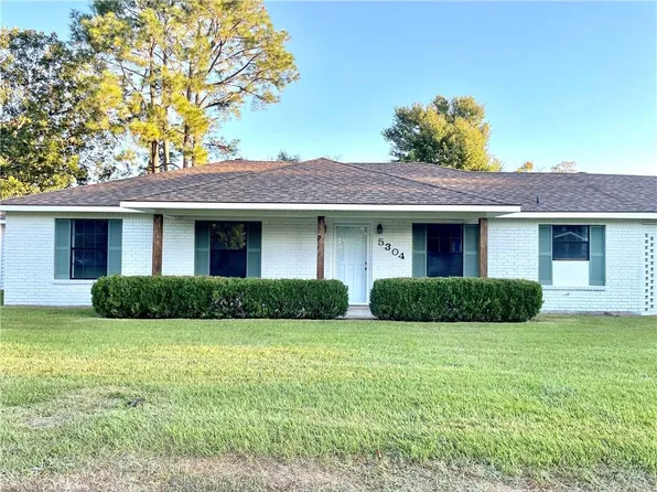 5304 E Hall St, Alexandria, LA 71303