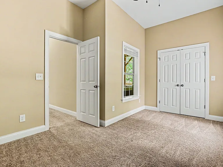 1621 Gracie Girl Way — Photo 27