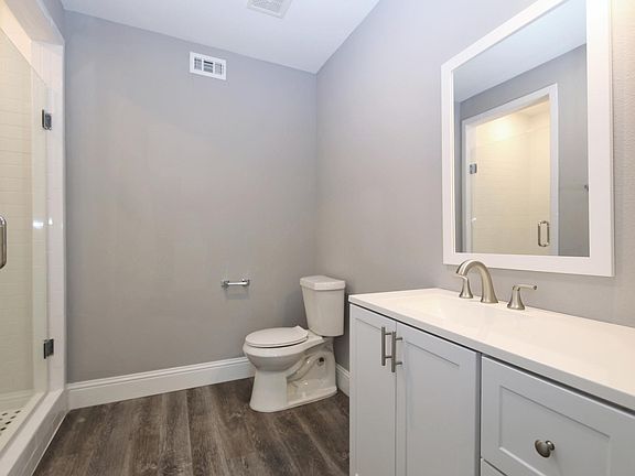 5th image of 5107 Delano St #A