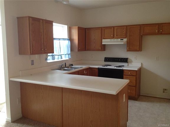 5th image of 5312 Golf Villa Ln
