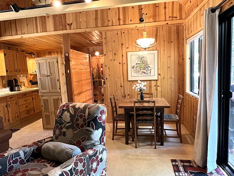 1335 Silver Fork Ave — Photo 24