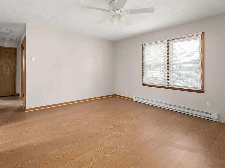 6 Shady Cir — Photo 5