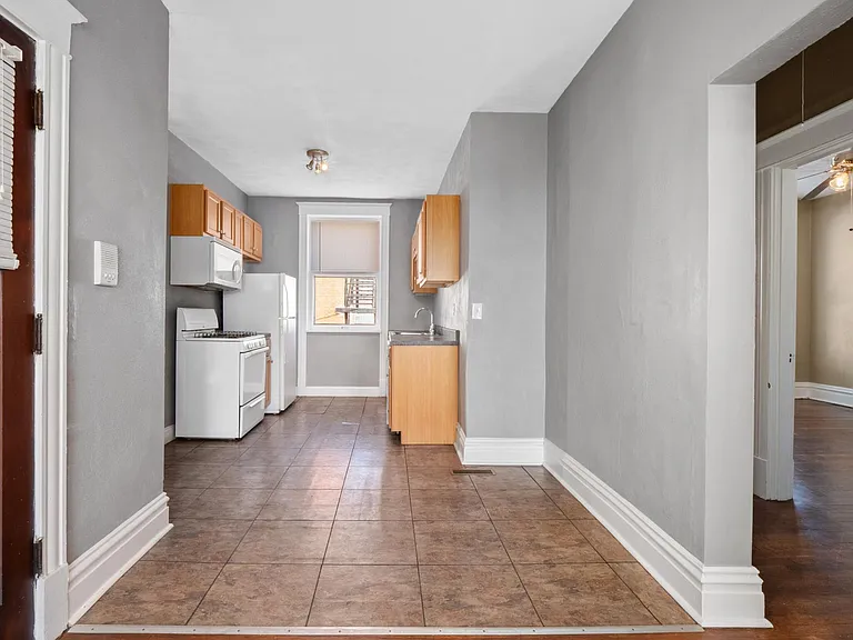 Stainless Steel appliances to be installed with new tenant
