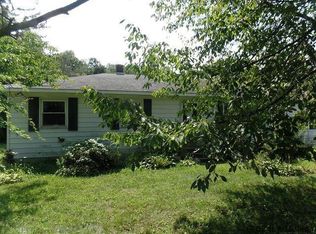 14 Rice Mountain Pl, Troy, NY 12182