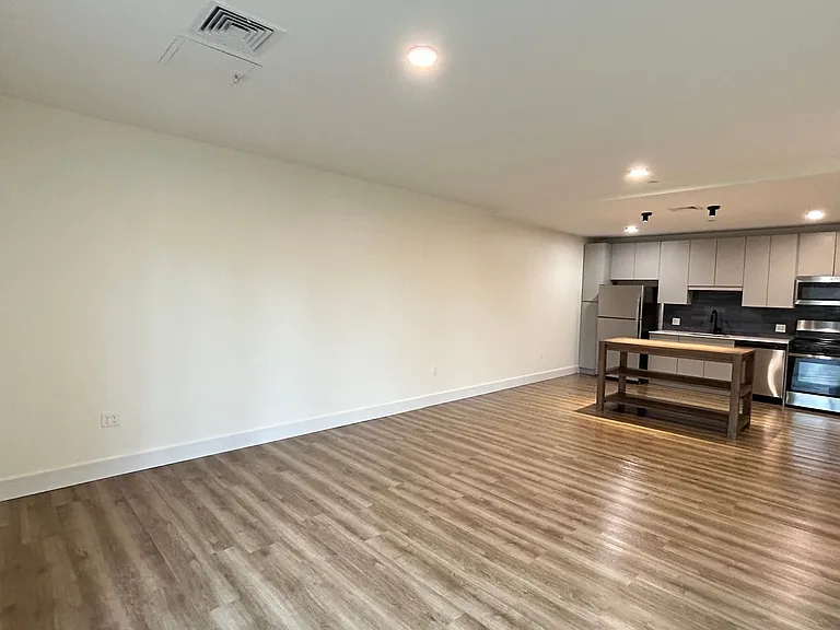 One Park Apartments — Photo 54