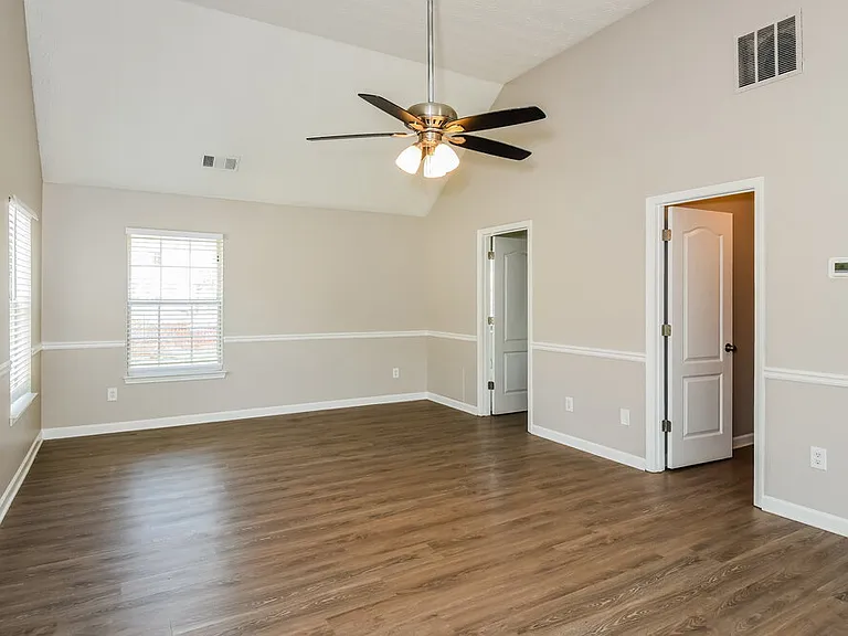 3832 Monticello St — Photo 10