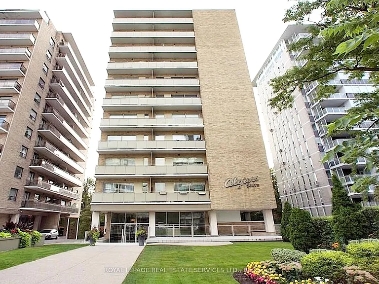 565 Avenue Rd #706 — Photo 1