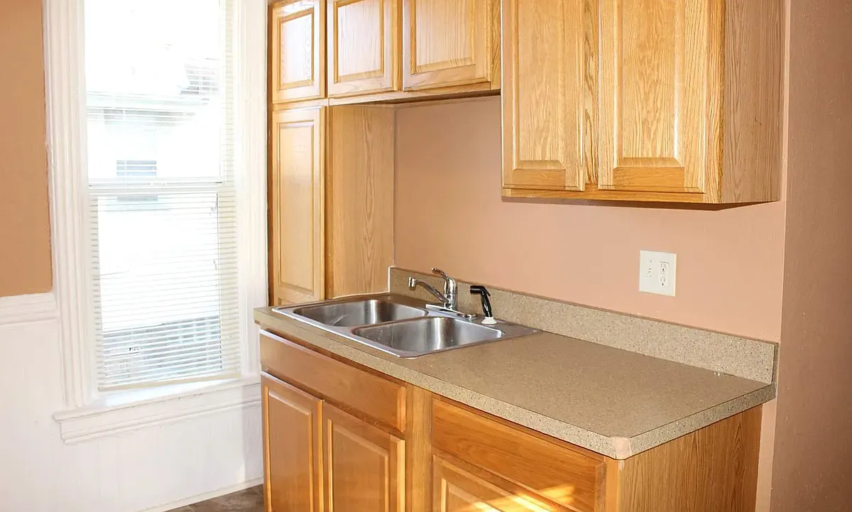 Building Photo - 861 Marion St #1