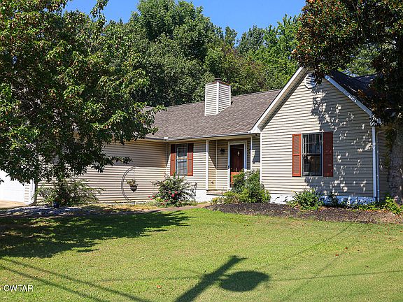 3rd image of 2730 Clifton Dr