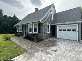 474 Riverside Dr, North Grosvenordale, CT 06255