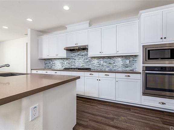 4th image of 24146 Buckstone Ln