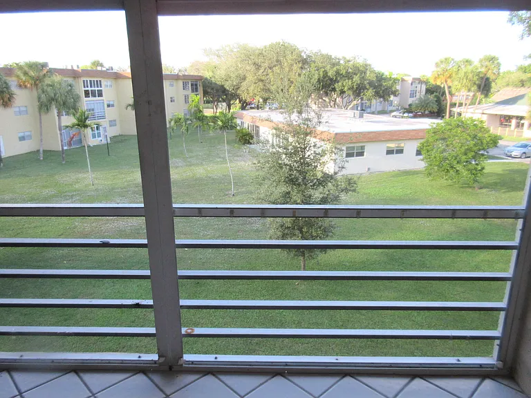 606 SW Natura Blvd #308 — Photo 16