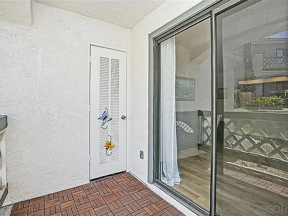 4th image of 9336 Twin Trails Dr Unit 101