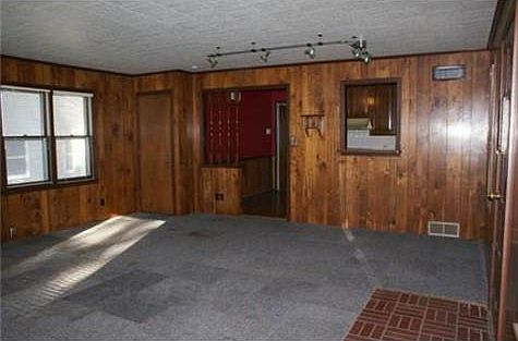 5th image of 8156 Belleview Ave