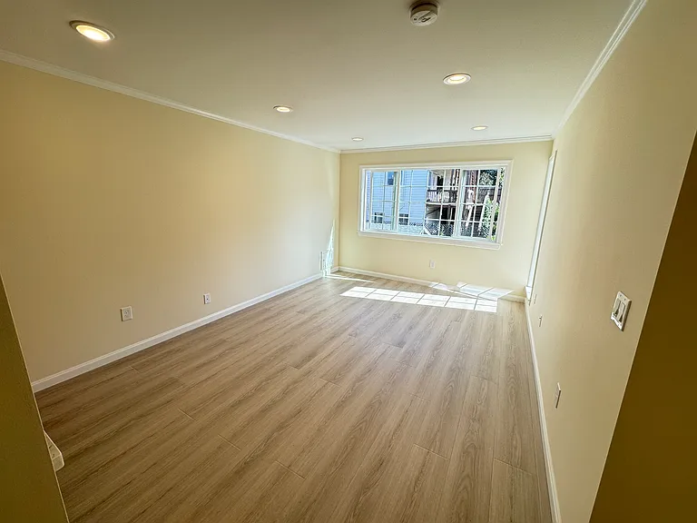 514 17th Ave #2 — Photo 4