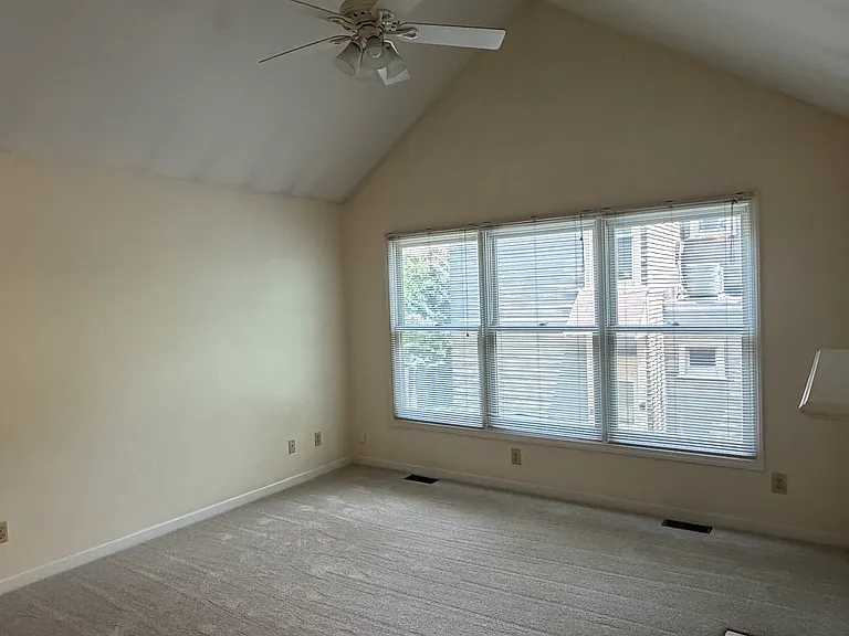 1202C N Central Ave — Photo 6