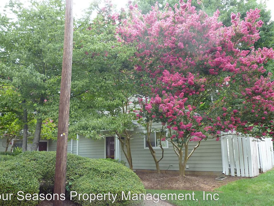1st image of 819 Sardis Cove Dr