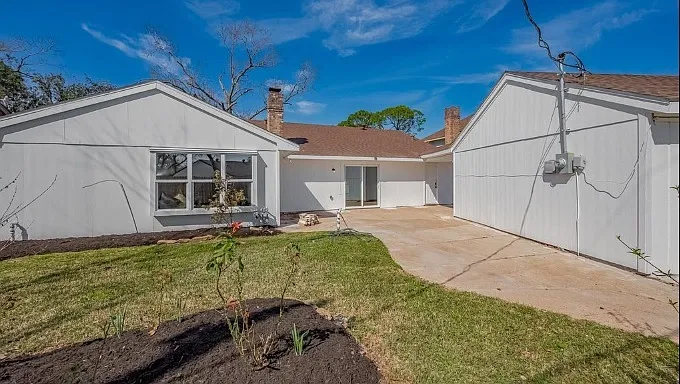 2306 Parana Dr — Photo 31