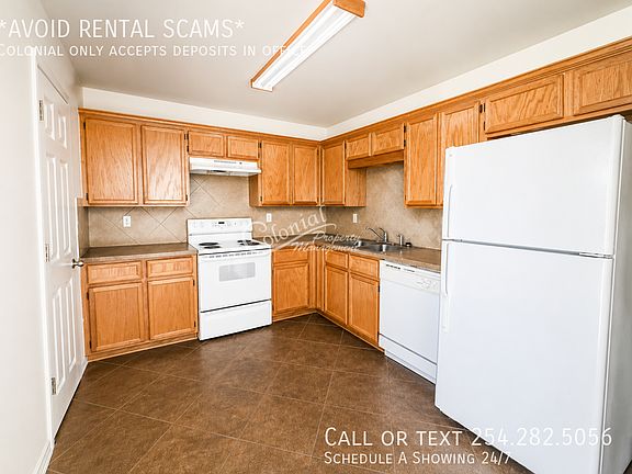 5th image of 3709 Dustin Ct #A