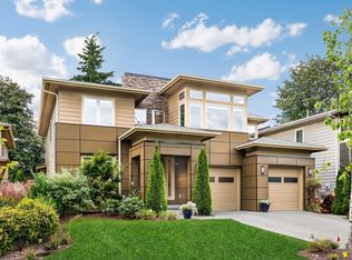 12118 NE 106th Pl, Kirkland, WA 98033