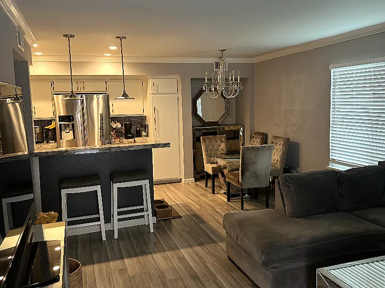 12655 Glendale Cir — Photo 1