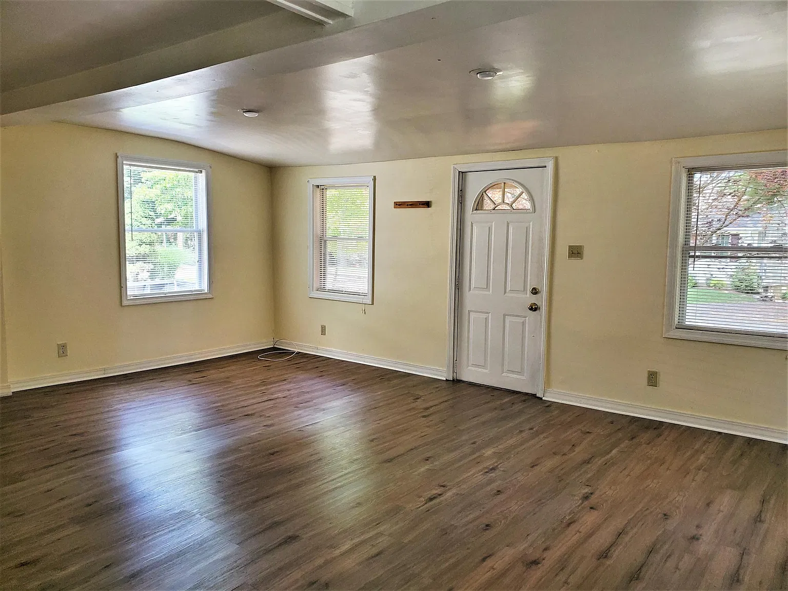 4 bed, 1388 sqft, $2,750 — Photo 4