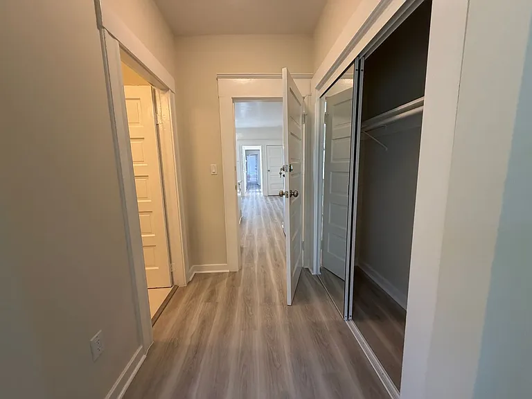571A Minna St #571A — Photo 13