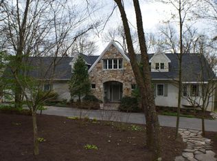 52 Hunt Club Dr, Bloomsburg, PA 17815