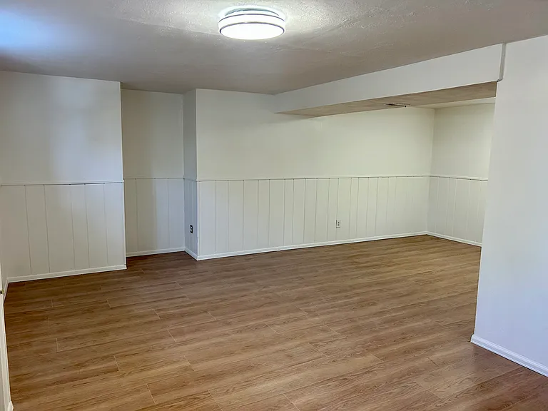 11365 Marshall Ct — Photo 7