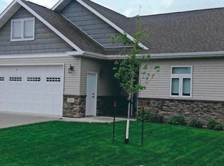 3413 Edgewoodvillage Loop, Bismarck, ND 58503