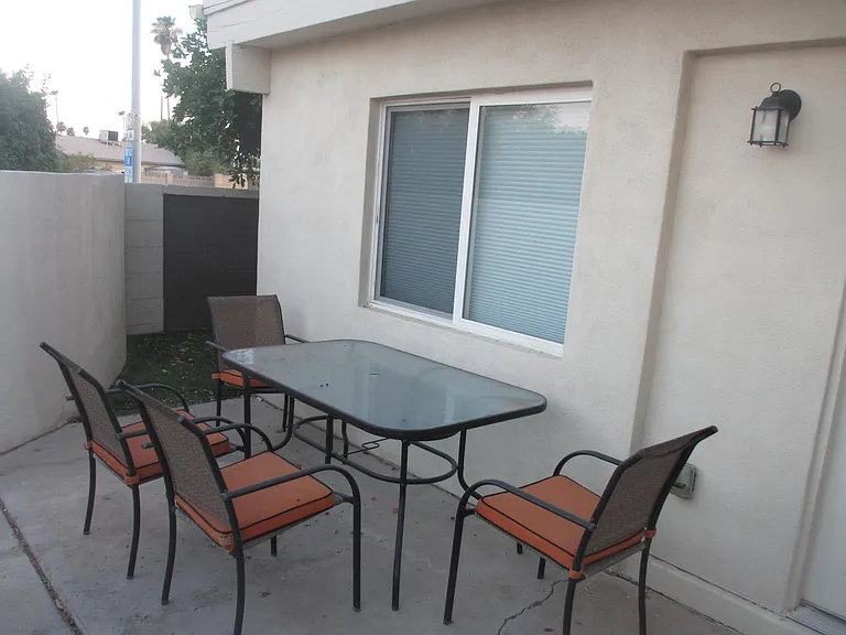 E Monterosa Ave — Photo 39