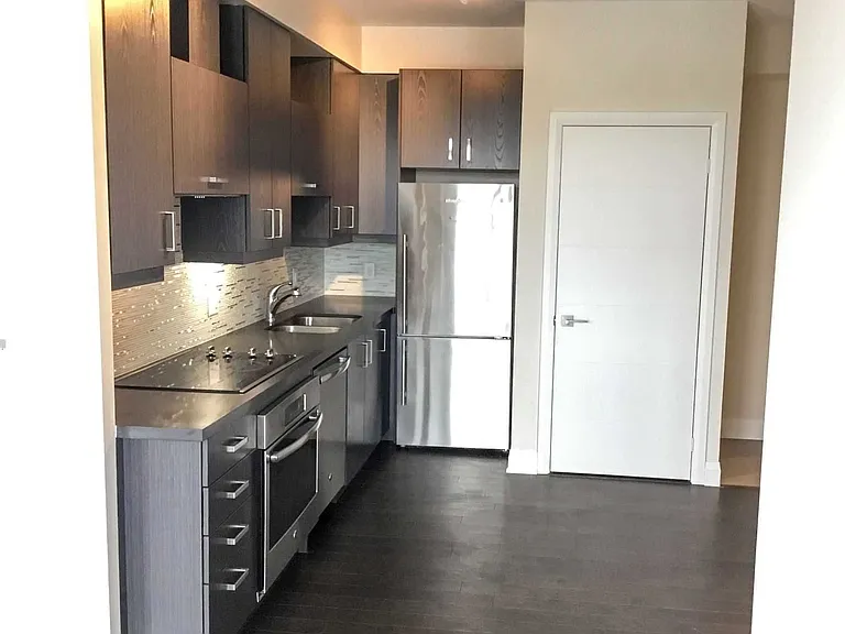 28 Uptown Dr #522 — Photo 27