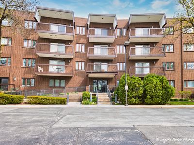 300 E Dundee Rd APT 402, Buffalo Grove, IL, 60089