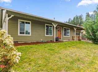 1525 Edison Ave, Cottage Grove, OR 97424