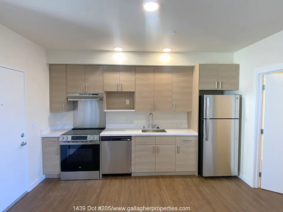 1439 NW 60th St #205BALLARD