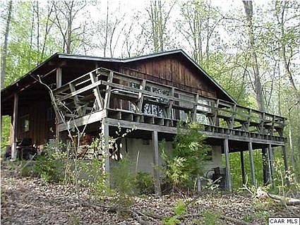 2nd image of 581 N Lakeshore Dr