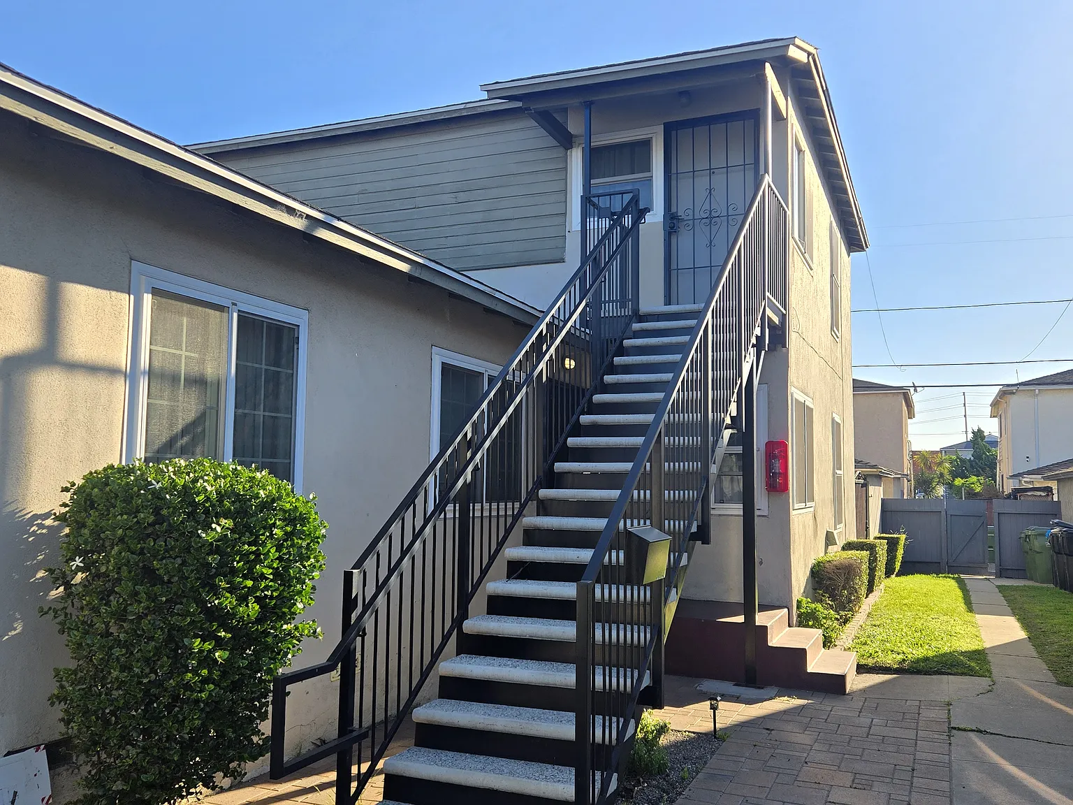 1 bed, 700 sqft, $1,950 — Photo 1