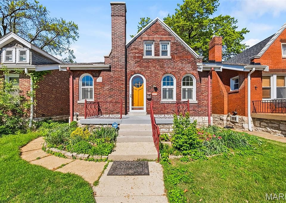 1st image of 3817 Childress Ave