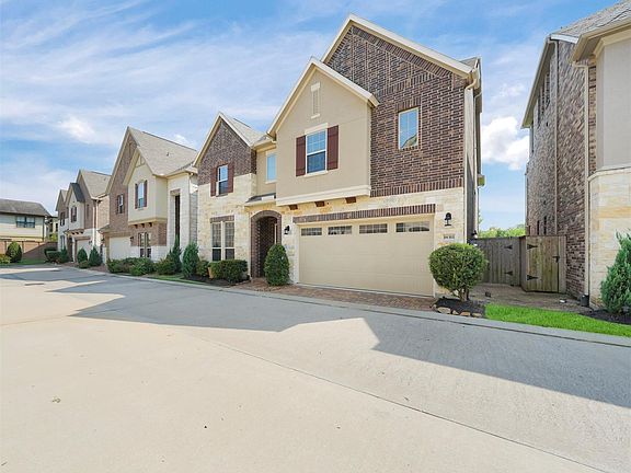 4th image of 18311 Parkview Point Dr