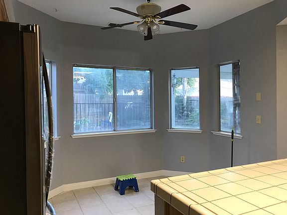 3rd image of 9146 Tullamore Ct