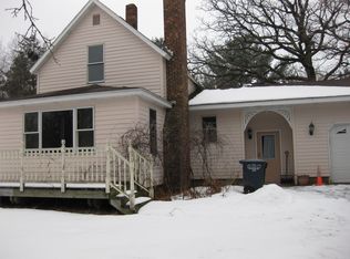 1231 Mulberry St, Taylors Falls, MN 55084