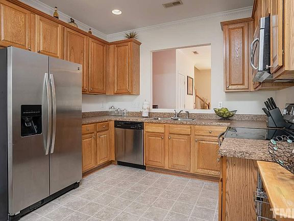 4th image of 650 Ganyard Farm Way Unit 100
