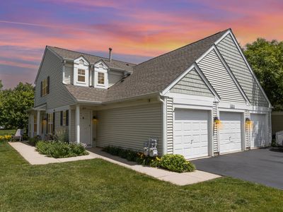 2211 Waterleaf Ct UNIT 204, Naperville, IL, 60564