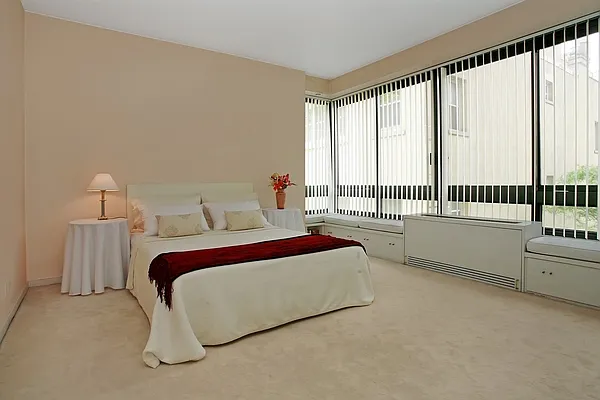Sold by Corcoran | media 10